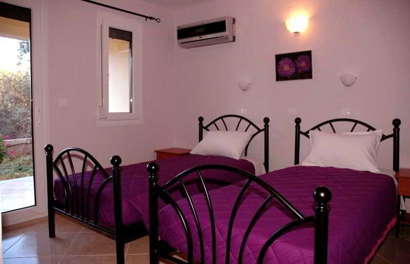 Marina Apartments Kokkari Bagian luar foto